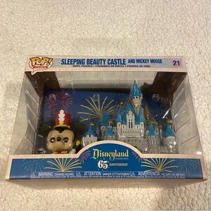 disneyland 65th anniversary sleeping beauty castle and mickey funko pop set